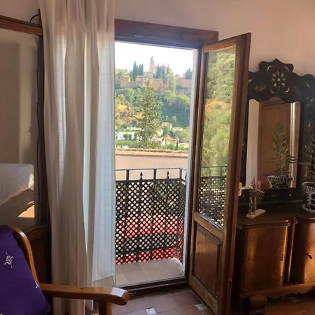 Homestay Alhambra En El Sacromonte Granada